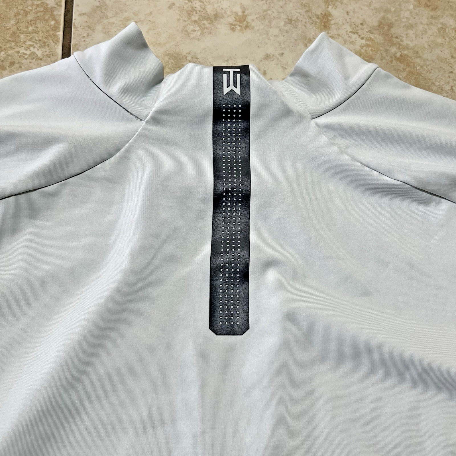 SACAI X NIKE Nike Tiger Woods Collection TW 1 4 Zip Pullover Uomo Taglia XXL Grigio Collare Lama