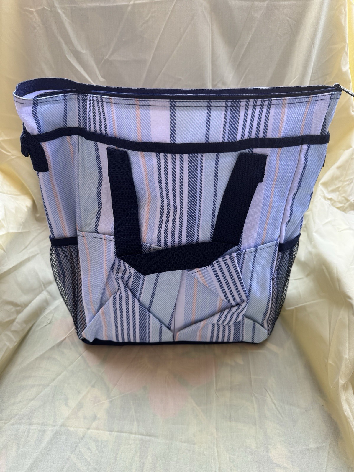 Thirty-One Striped Crossbody Organizing Tote Boardwalk Stripe Blue Yellow