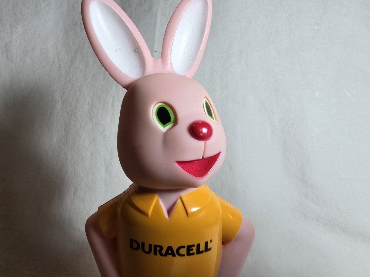 Vintage Collectible Duracell Bunny Advertising Battery Torch Works! Rabbit