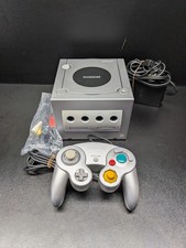 Nintendo GameCube Video Game Console DOL-001 Silver w Cables and Controller