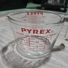 Vintage Pyrex  Measuring  4 Cup 1 Quart  1 Liter L handle #532 U.S.A..