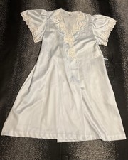 Womens OSFA Vintage Sara Beth lightweight baby blue lace embroidered robe