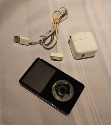 iPod Classic 第5世代 30GB ブラックMA146J