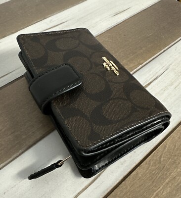 Coach Signature Medium Corner Zip Wallet L-Shaped Zipper Brown