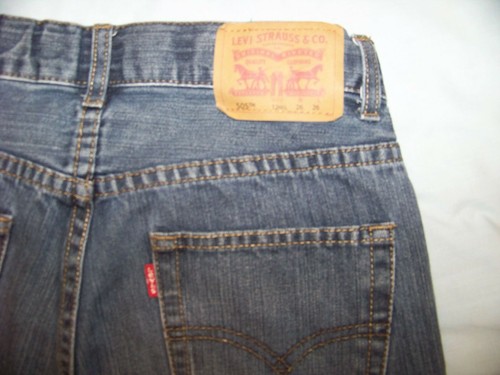 Boys Levi's 505 Regular Jeans - 12 Reg - Picture 8 of 8