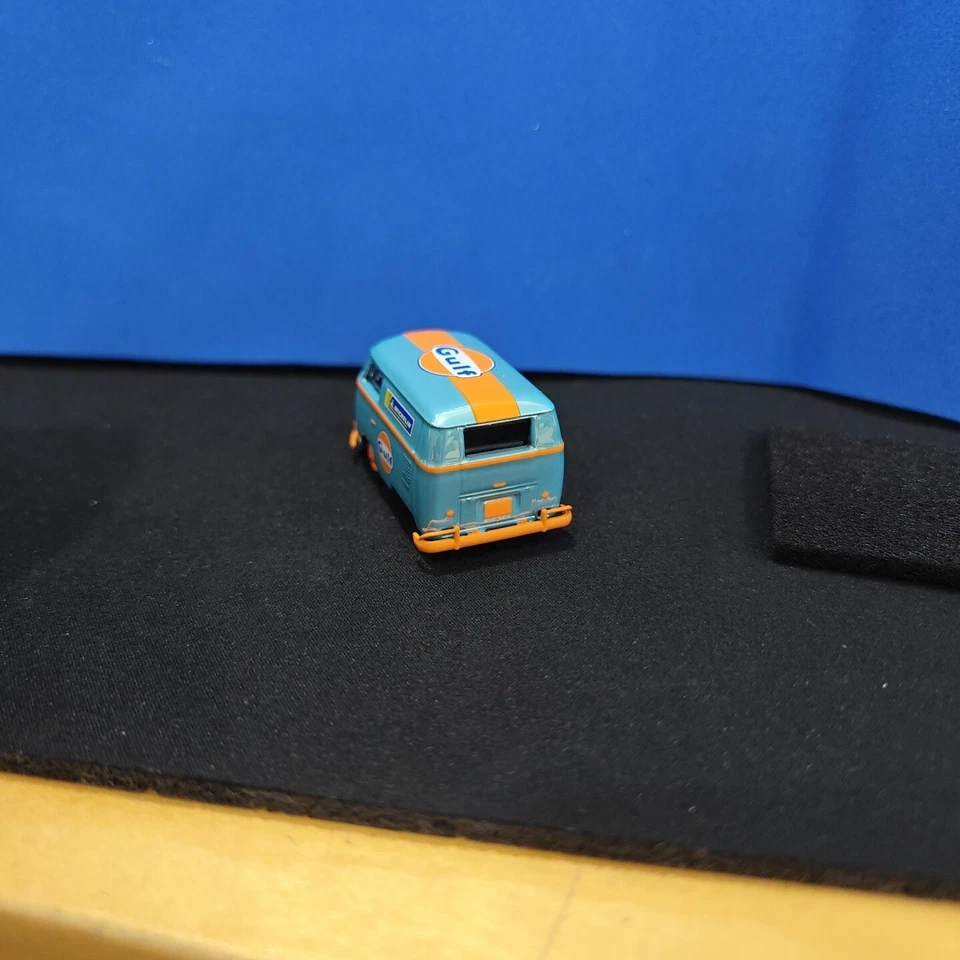 M2 Machines Kustom gulf michelin 1960 VW Delivery Van Bus chrome - Image 3 of 4