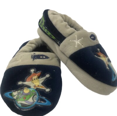 Slippers Toy Story Buzz Lightyear boys size 5-6, fabric