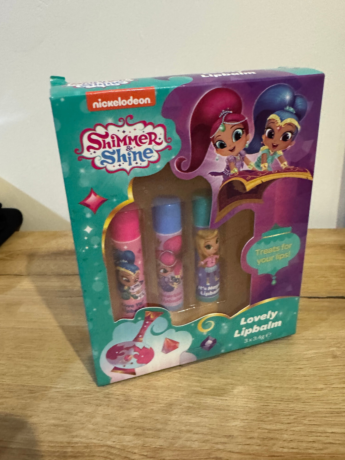 Xmas Girls Gift Pack Christmas Stocking filler Shimmer Shine Lip Balm  Set x2
