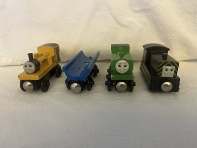 4 1997 Britt Allcroft Thomas Friends Wooden Railway: Duck, Mavis, Duncan, Barrel