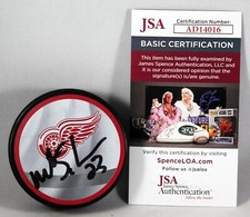 MATHIEU SCHNEIDER SIGNED DETROIT RED WINGS REVERSE RETRO PUCK AUTOGRAPH +JSA COA