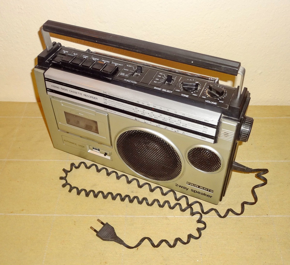 VINTAGE FAIR MATE CR 360 * 4 BAND RADIO CASSETTE RECORDER * | eBay