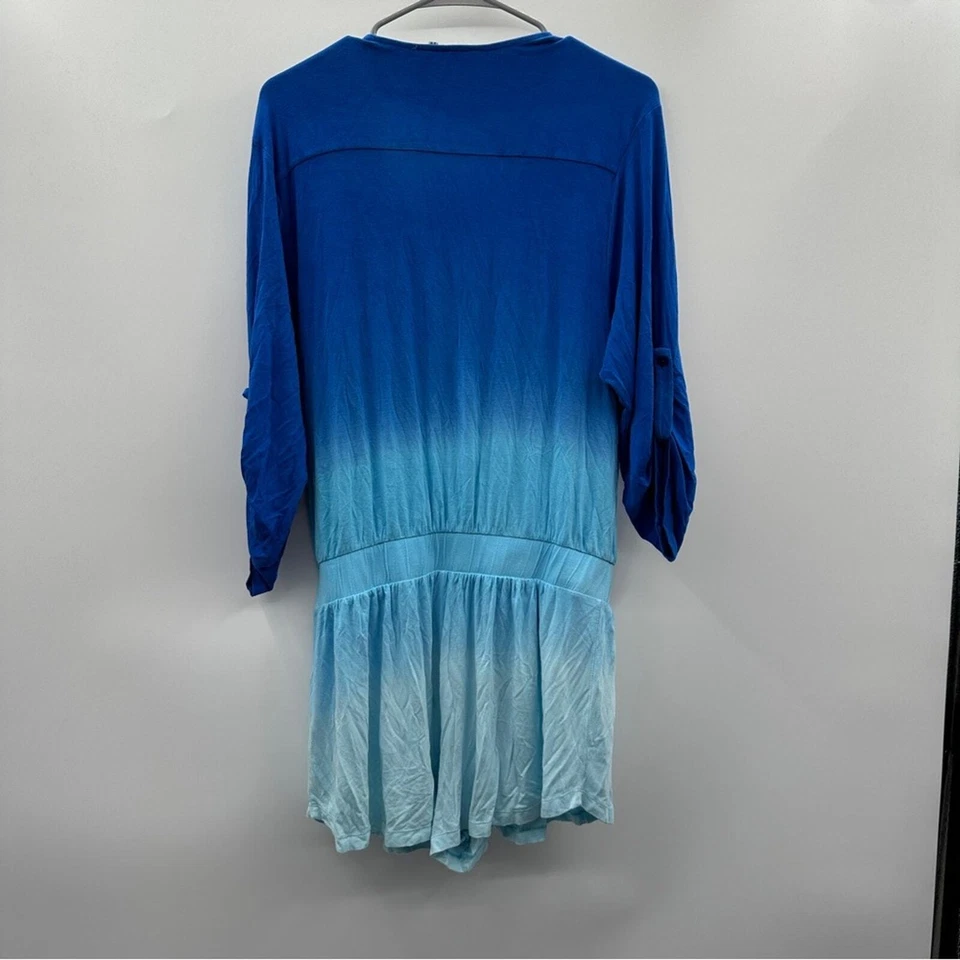 Mameluco Young, Fabulous & Broke azul ombre manga 3/4 lengüeta enrollable talla M DEFECTUOSO Foto 4 de 4