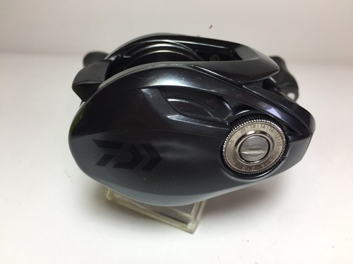 R5714) DAIWA 2021 TATULA TW 300L for Bait Casting Reel - Picture 8 of 9