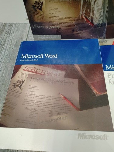 RETIRED 1990 Microsoft Word version 5.5 5.25" Disks WITH Books - Picture 5 of 12