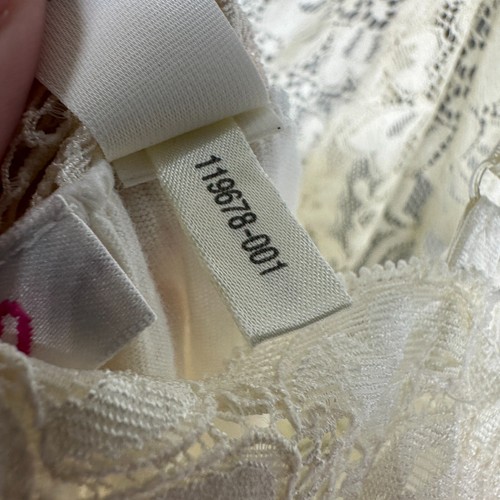 VTG Victorias Secret Robe Nightgown Womens M Beige Lace Cotton Peignoir Set READ - Picture 12 of 23