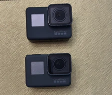 GOPRO HERO5 BLACK CAMERA USED: BUNDLE DEAL
