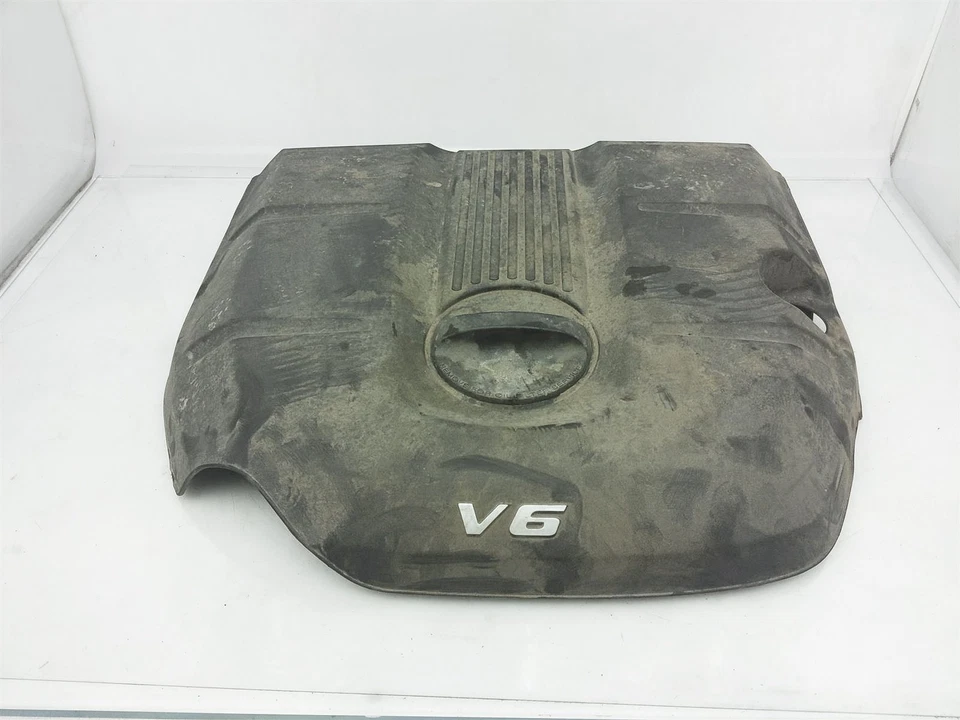 Tapa de mantenimiento de la cubierta del motor Dodge Durango 2011-2015 68022193Ae *pestaña rota* Foto 2 de 4