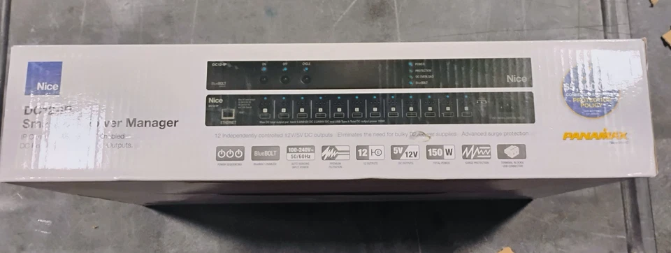 Bonito administrador de alimentación de CC inteligente DC-12 BlueBolt de Panamax Foto 2 de 4