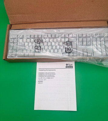 Sun Oracle 320-1351 Type 7 Keyboard NOS