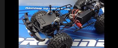 SCX10 original Battery Shifting Relocate Battery to front and winch mount