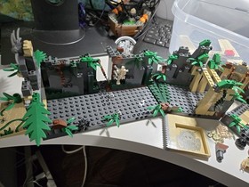 LEGO Indiana Jones: Temple Escape (7623) Incomplete set