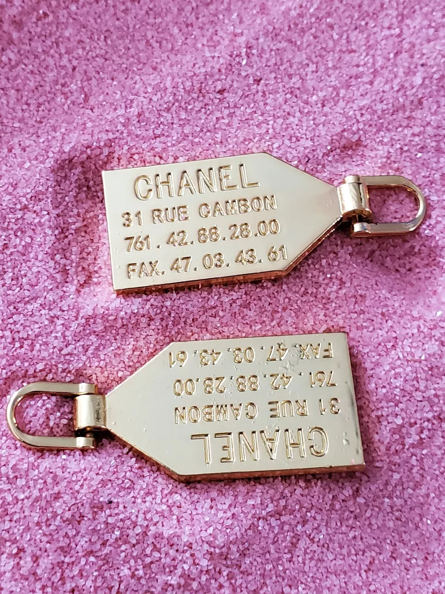 Vintage 90's CHANEL CC LOGO Letters Monogram Gold Plated Charm