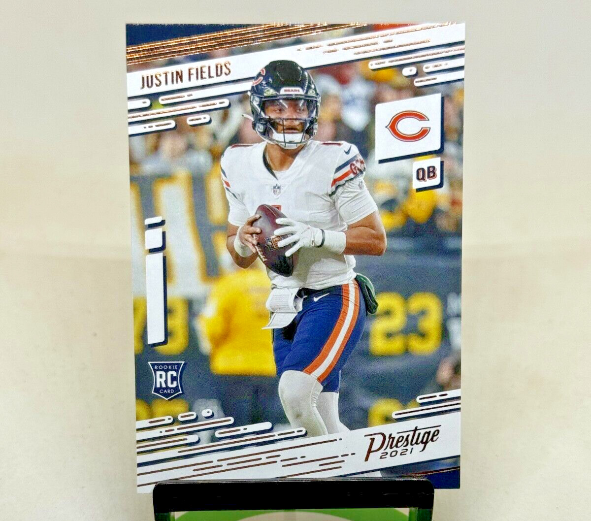2021 Panini Chronicles NFL Prestige 203 Justin Fields RC Chicago Bears