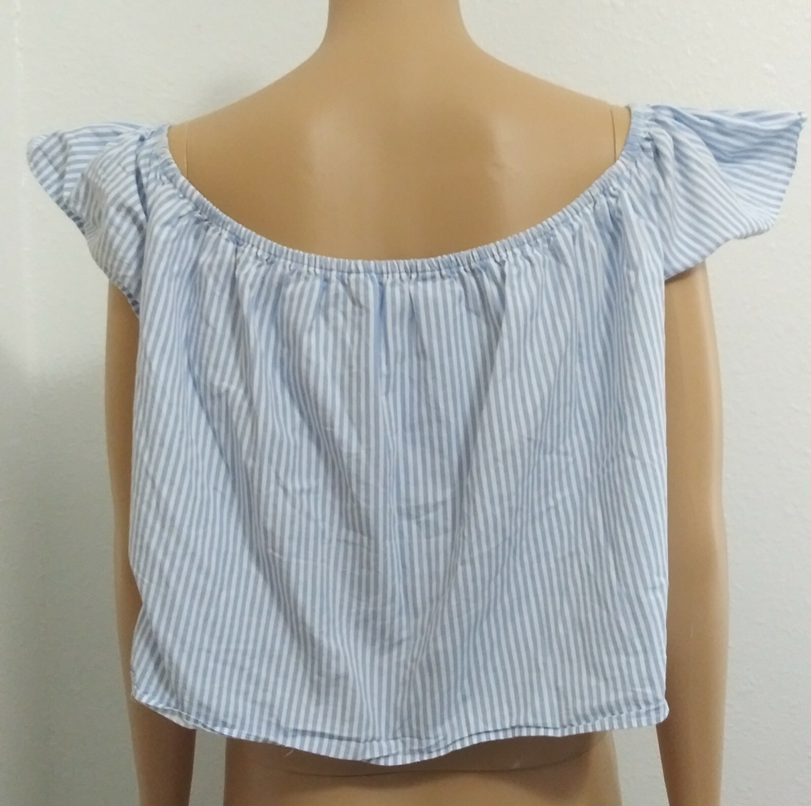 Zara top  Basic Collection Sz Us SMALL cropped - image 10