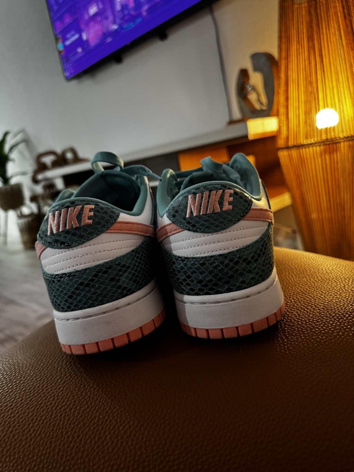 Nike Dunks Low - image 6