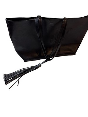 値下げSAINT LOUIS ブラック オブジェ Saint Laurent Calfskin Perforated East West Shopping Tote Black