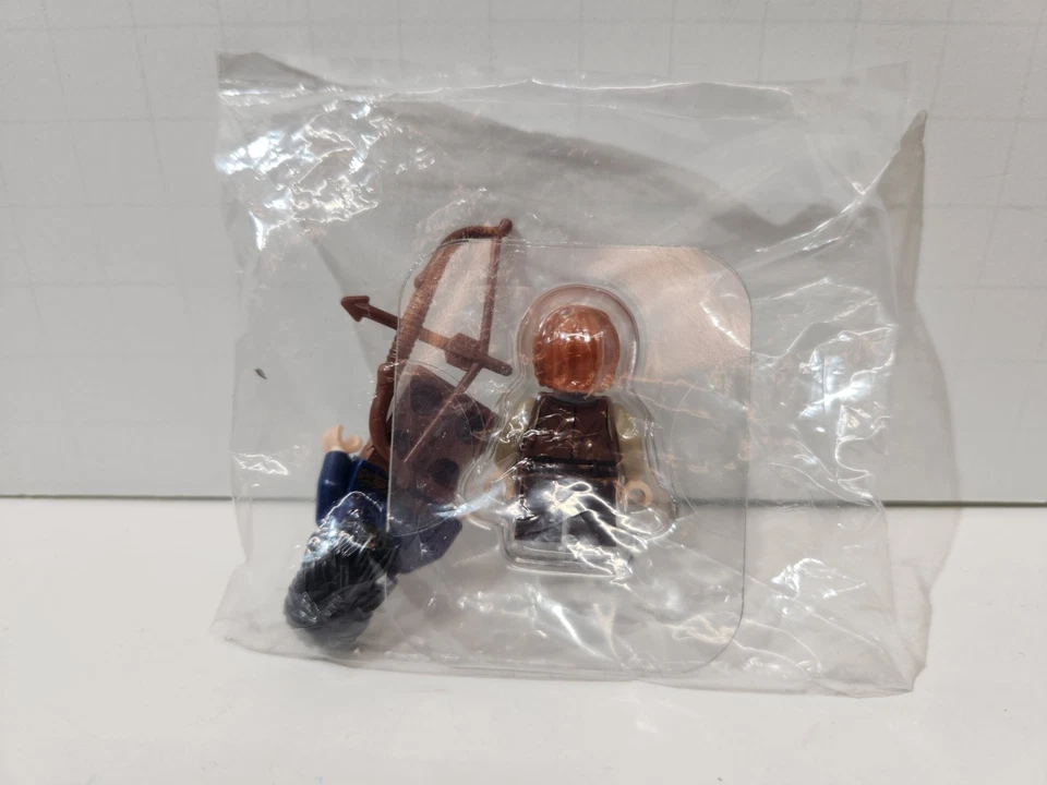 LEGO The Hobbit Bard The Bowman And Bain Minifigures Blu Ray Exclusive NIB - Image 2 of 2