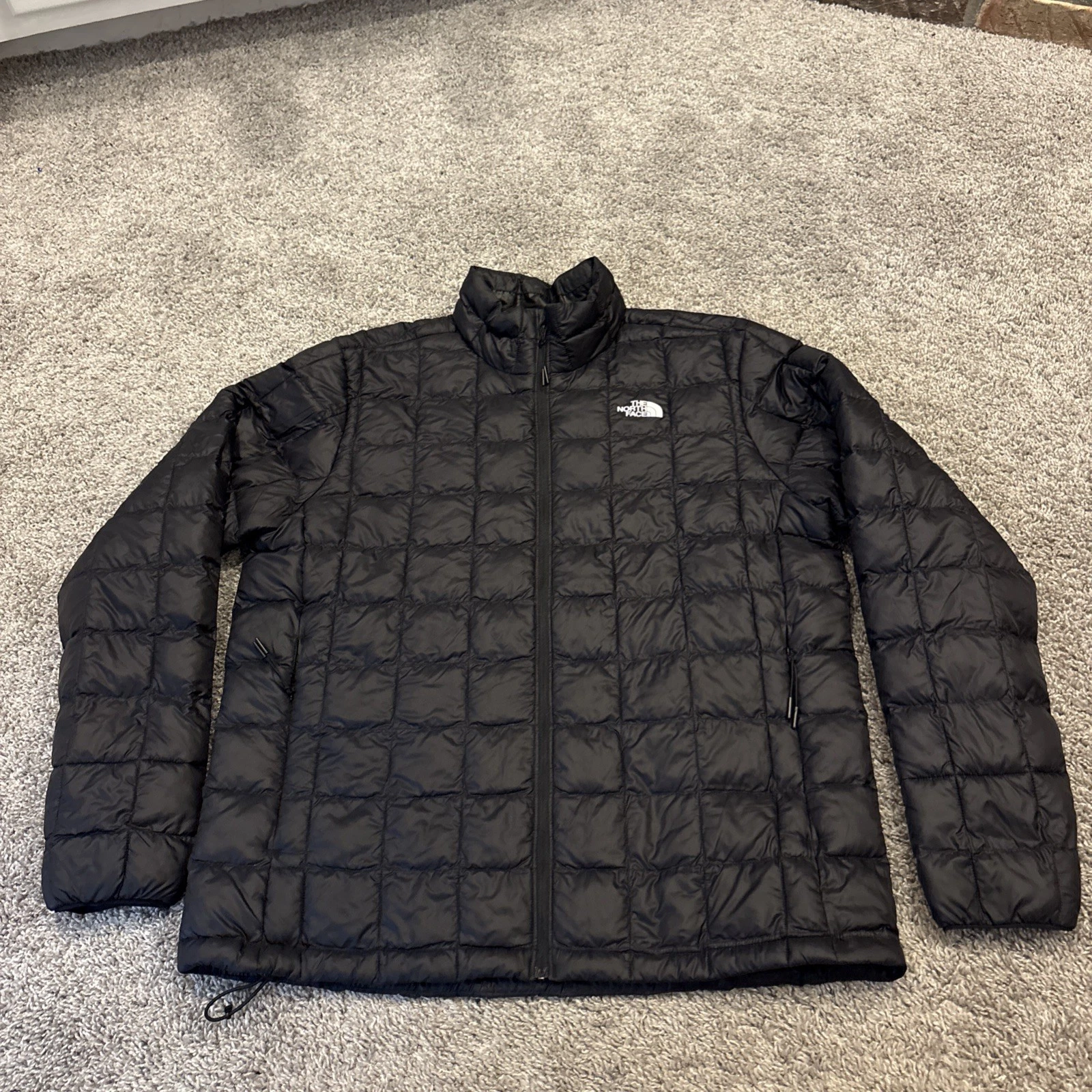 The North Face Men’s Thermoball Eco Jacket Size Large Quilted WORN ONCE MINT!