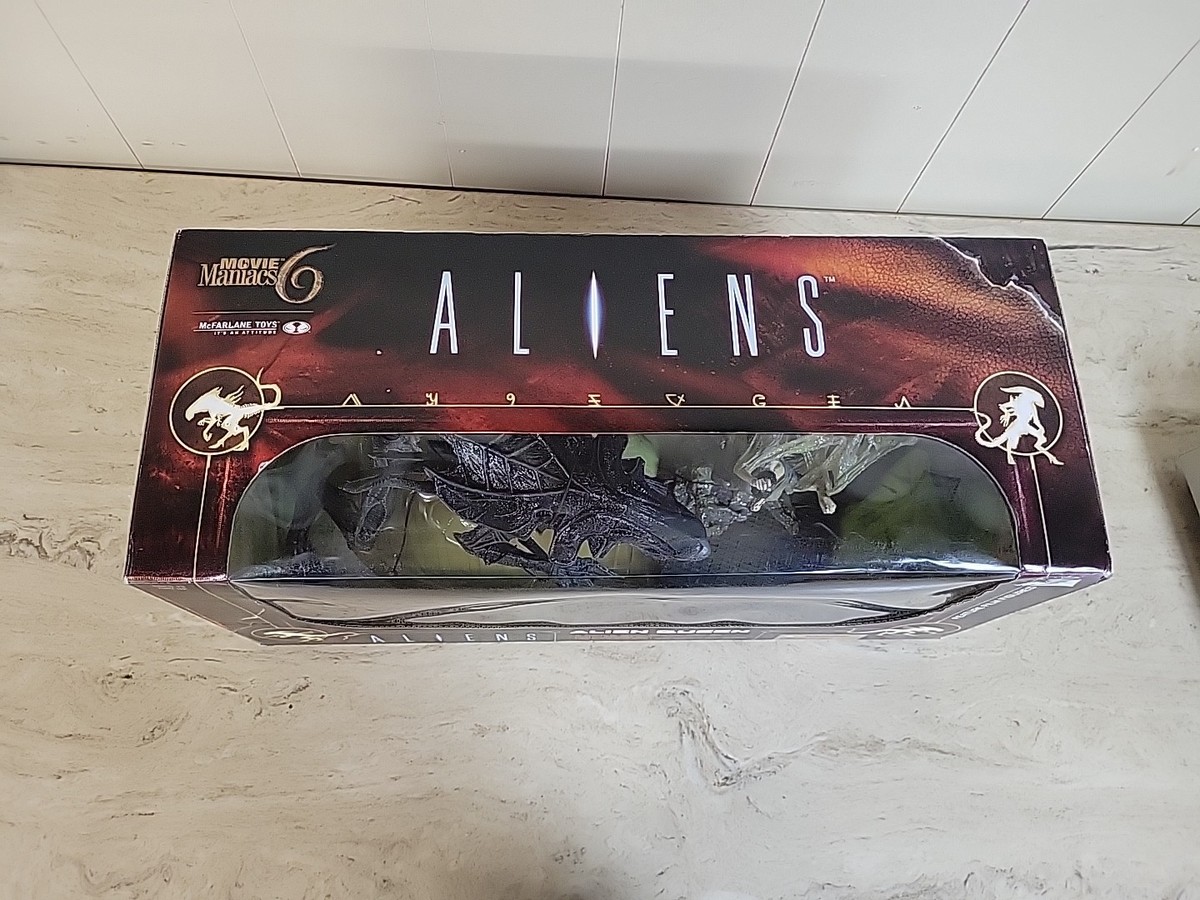 McFarlane Toys Movie Maniacs 6 - ALIEN QUEEN Deluxe Action Figure 
