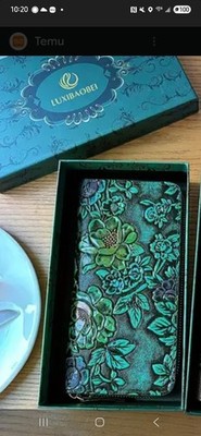 Wallet made by Luxibaobei large three compartments teal zipper cclosure womens