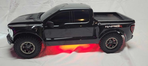 Traxxas Raptor R / Slash 4x4 Underglow kit - V2 Red - Picture 2 of 10