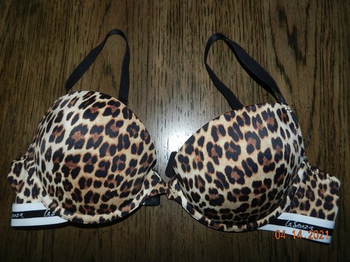 La Senza remix 32C leopard print bra logo band