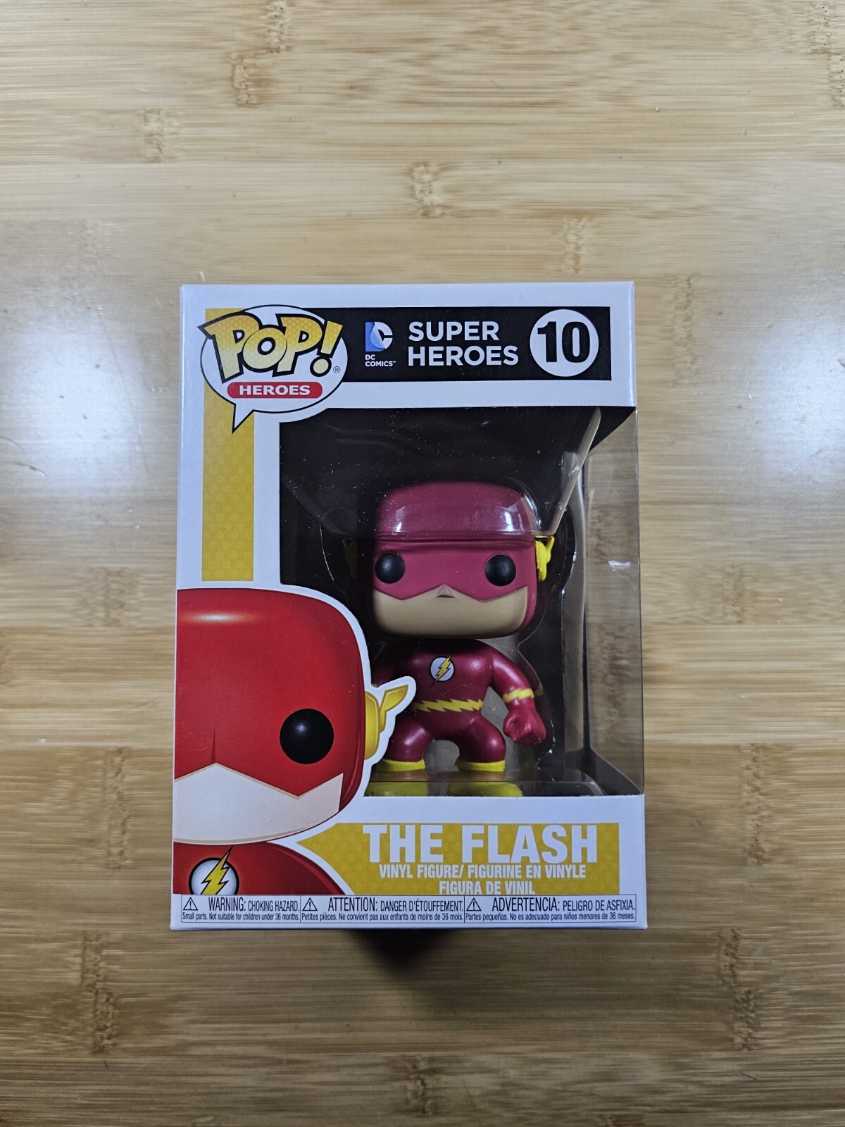 Funko POP! #10 DC Super Heroes The Flash Common  + Protector