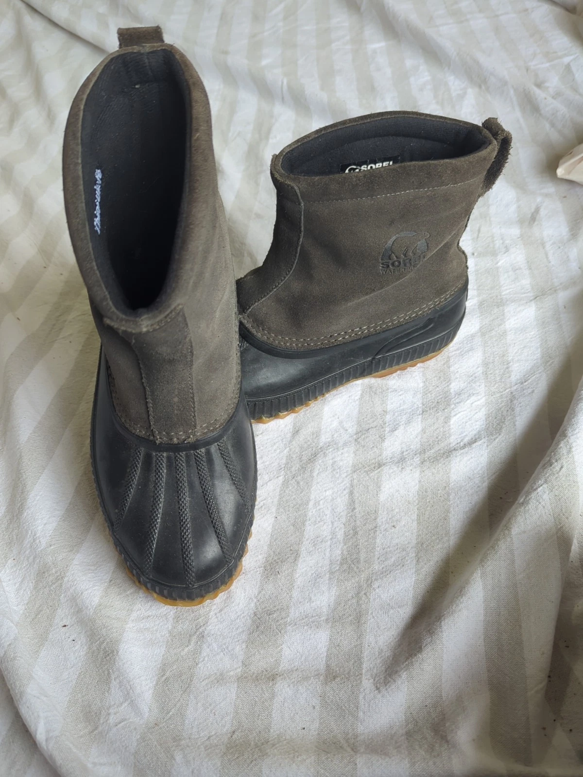 Sorel Cheyanne Waterproof Snow Boots Mens SZ 9 Grey Arapaho