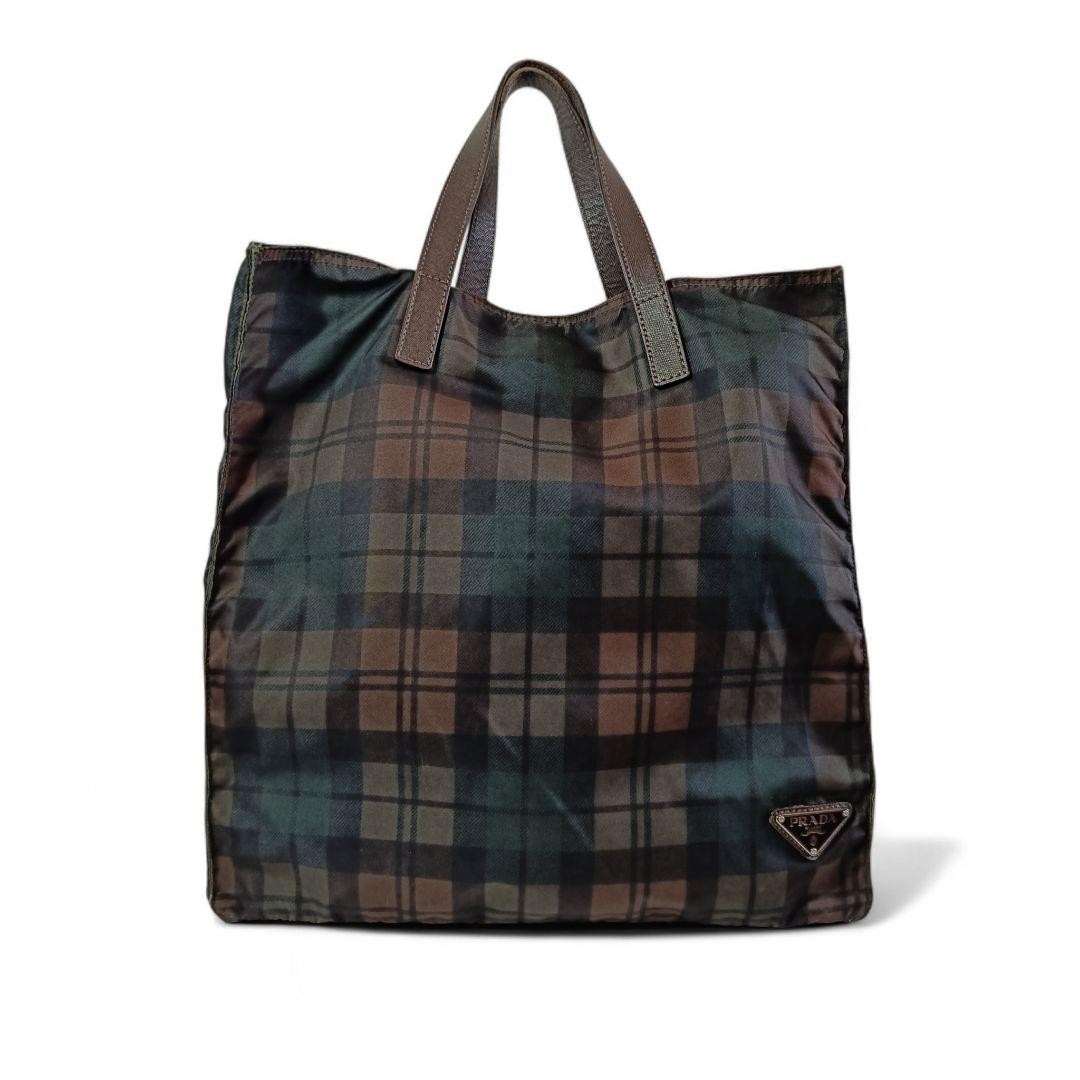 Excellent condition authentic Prada nylon tote ba… - image 2