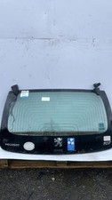 Lunette arrière Peugeot 2008