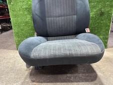 Siège Mitsubishi MONTERO