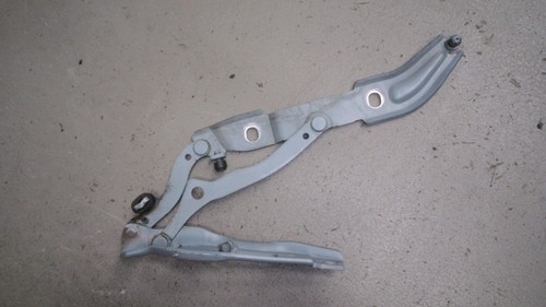 Scharnier Heckklappe Links 7060627 BMW 320d DPF Bj 2005 E90 / E91/ 2434706