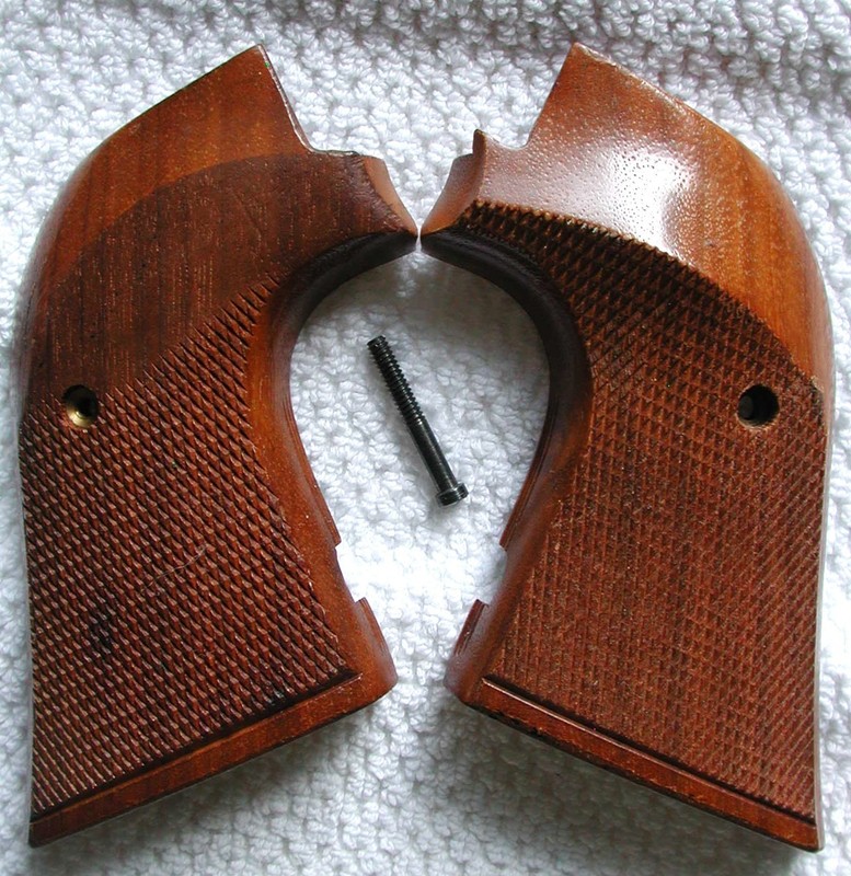 New Old Stock Vintage Herrett's RR Grips for Ruger Single Six or Blackhawk