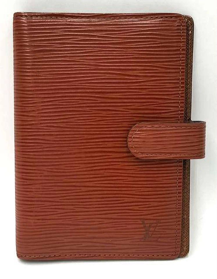 Louis Vuitton Authentic 14.5 cm Notebook Cover Brown Epi Agenda PM Made in Spain - Image 2 of 4