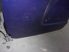 Porte arrière et accessoires Nissan SERENA