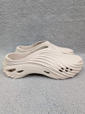 Crocs Echo Wave Clogs Mens Size 12 Almond Tint Beige Brown 