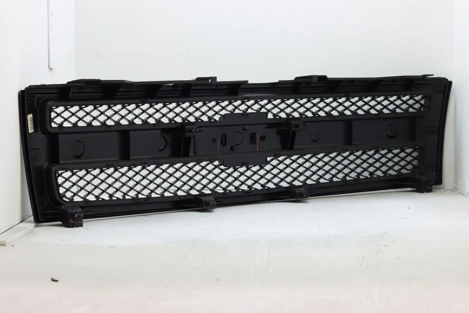 '07-'13 CHEVROLET SILVERADO 1500 Grille OEM Black Texture 22829433 - Imagem 3 de 4