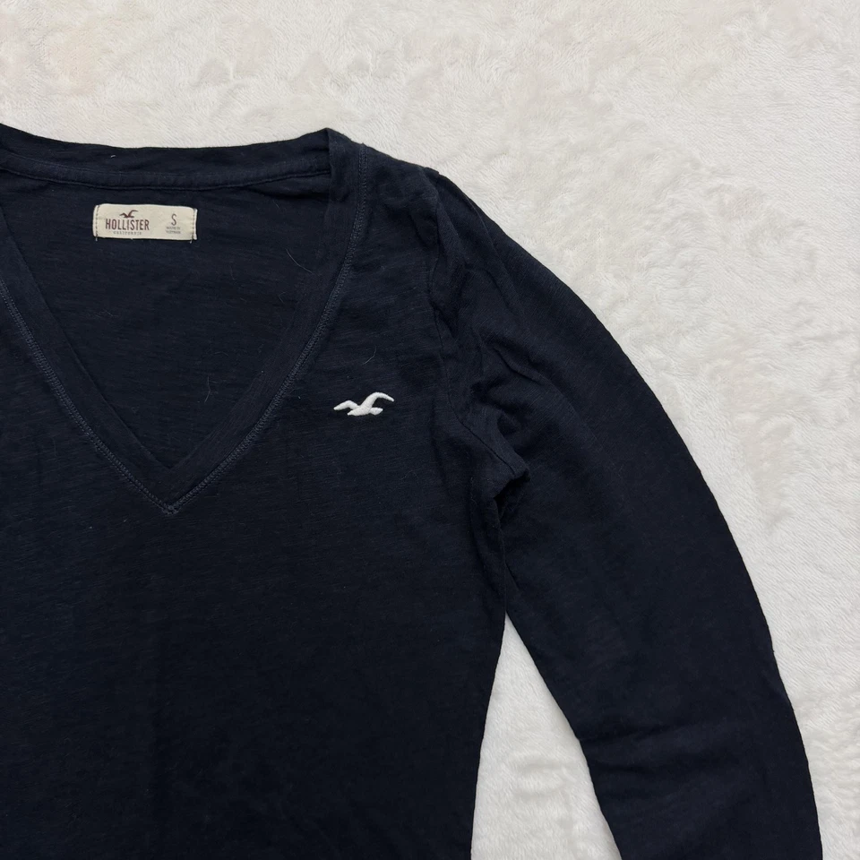 Camisa Hollister Mujer Pequeña Azul Marino Cuello en V Manga Larga Bebé Muñeca Campana Cisne Foto 3 de 4