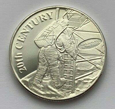 2000 SILVER .999 1 TROY OZ 20TH CENTURY MAN WALKS ON THE MOON