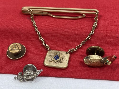 Vintage MASONIC FREEMASON SHRINER Tie Bar & Lapel Pin Gold Silver Tone MIX LOT 4